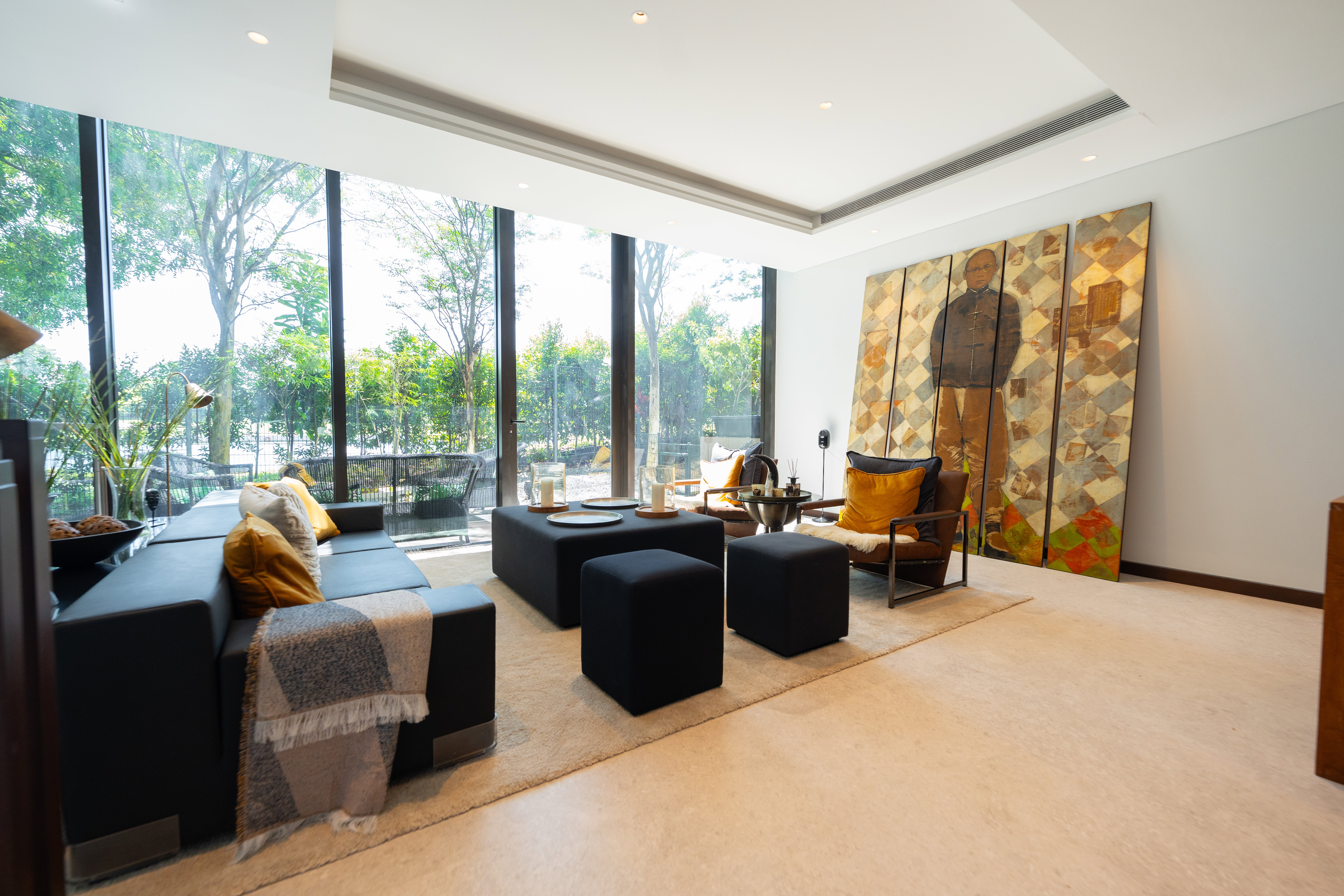 The Green Collection Gallery Image 99