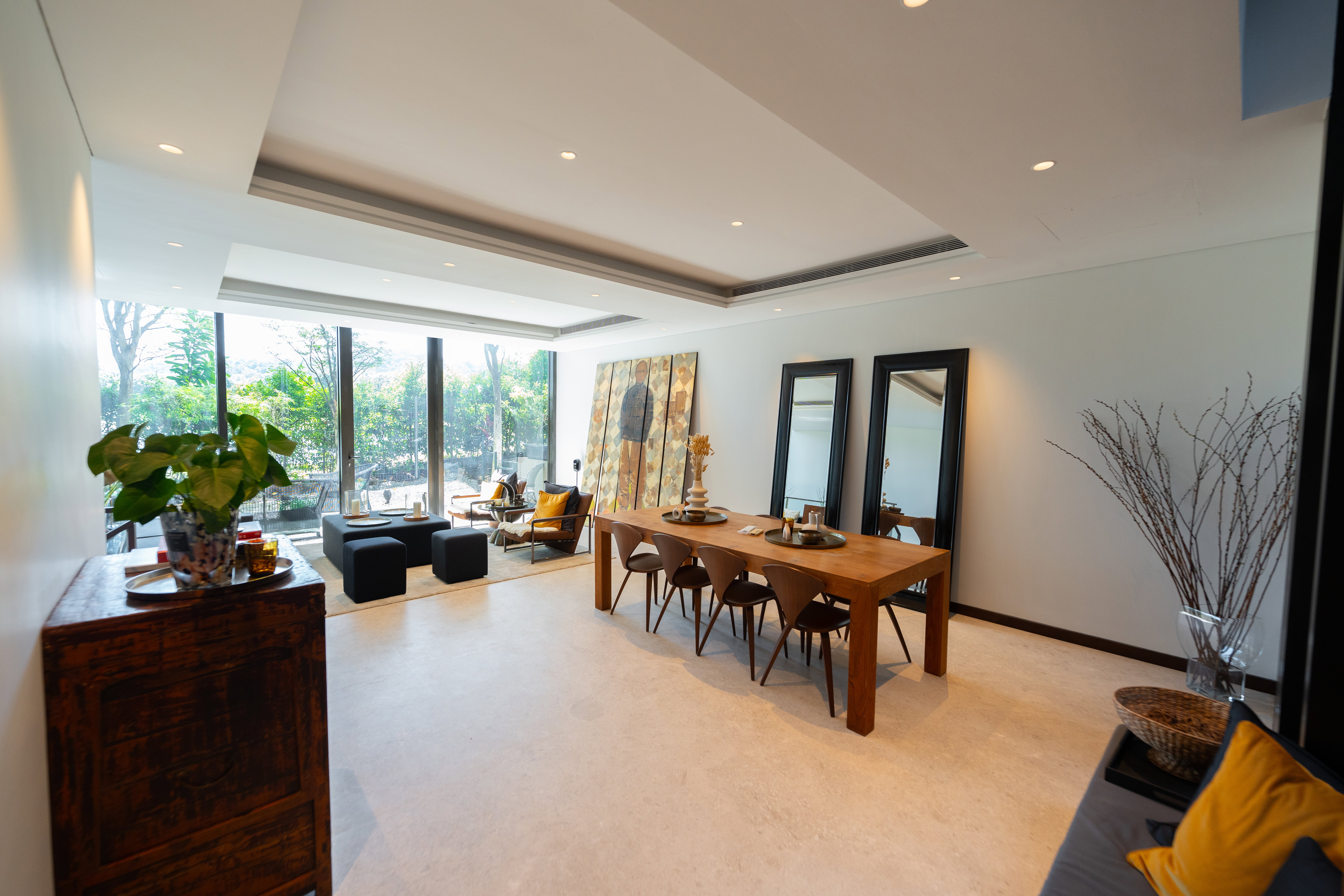 The Green Collection Gallery Image 104
